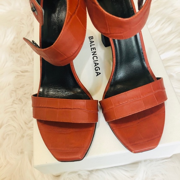 Authentic Balenciaga sandal - Picture 7 of 8